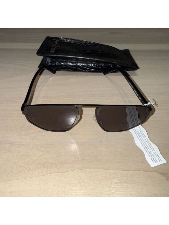 NWT Lu Goldie Victoire Black Aviator Sunglasses main image 7